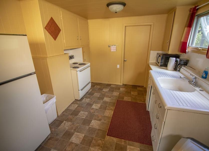 Kitchen Photo