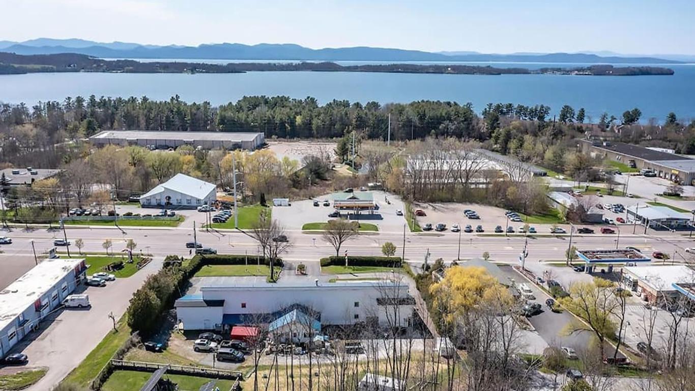 South Side Inn - Burlington