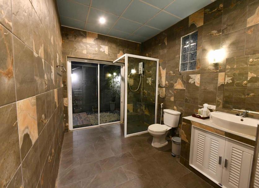 Bathroom Photo