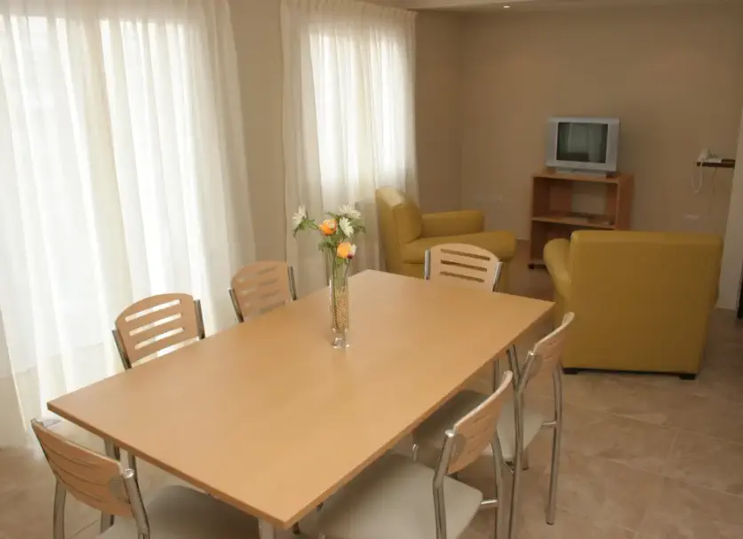 Dining room Photo