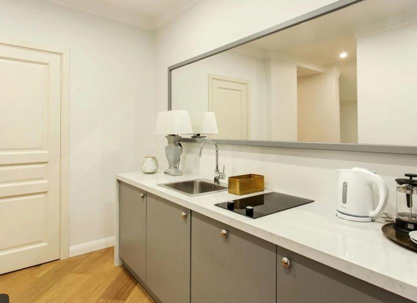 Kitchen Photo