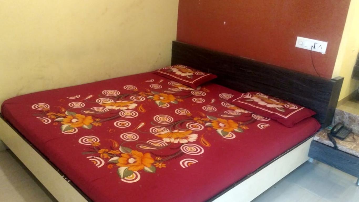 Hotel Om Sai Chattra Icon Residency