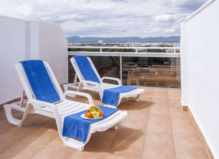 Balcony Photo