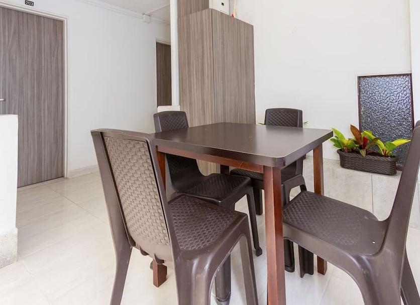 Dining room Photo