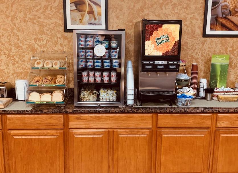 Buffet Photo