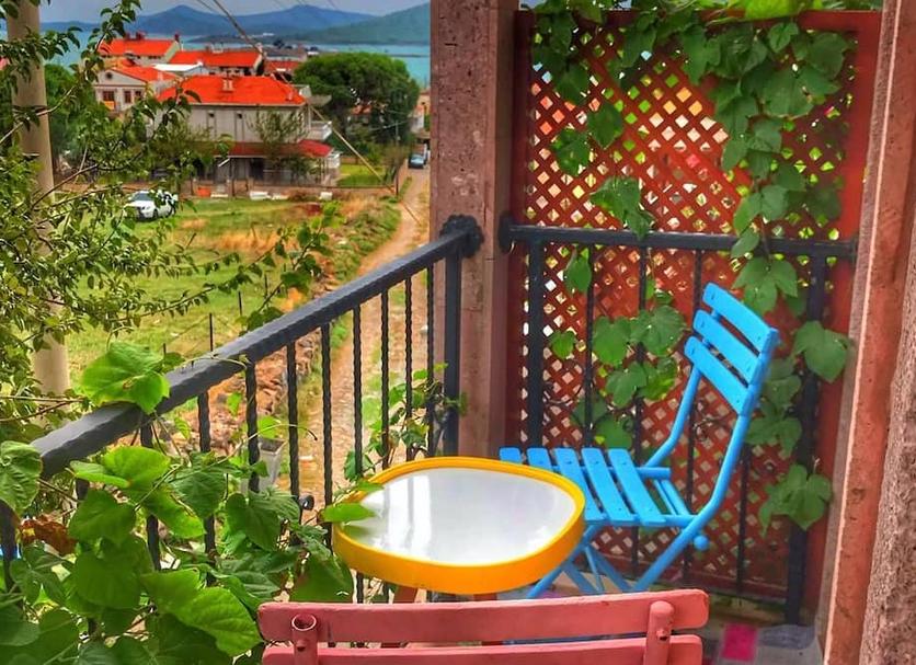 Balcony Photo