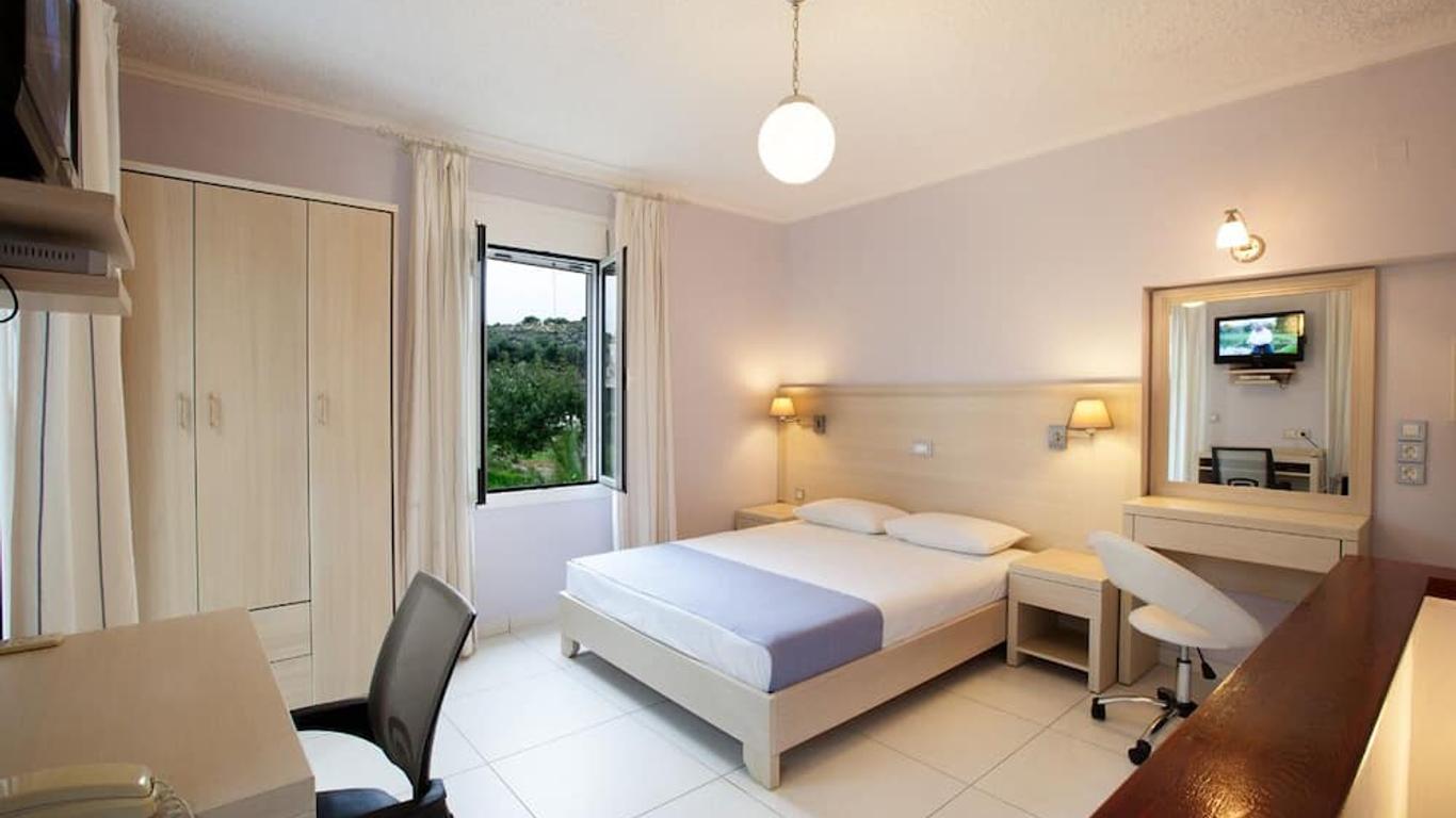 Giorgi's Blue Apartments