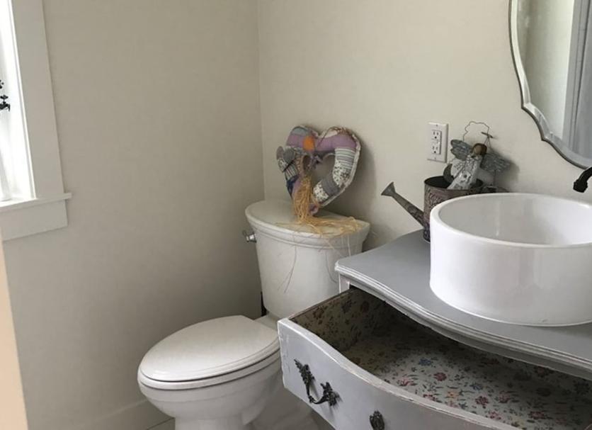 Bathroom Photo