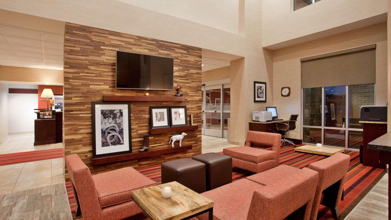 Hampton Inn & Suites Omaha Southwest-La Vista