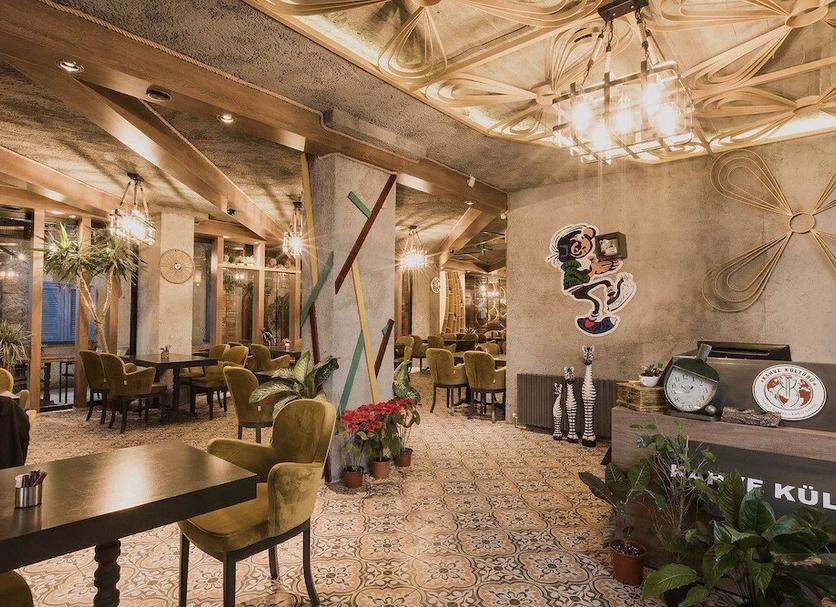 Restaurant Photo