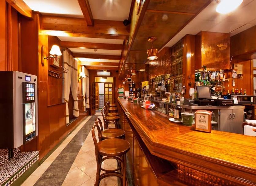 Bar Photo
