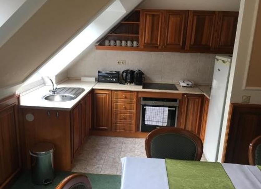 Kitchen Photo
