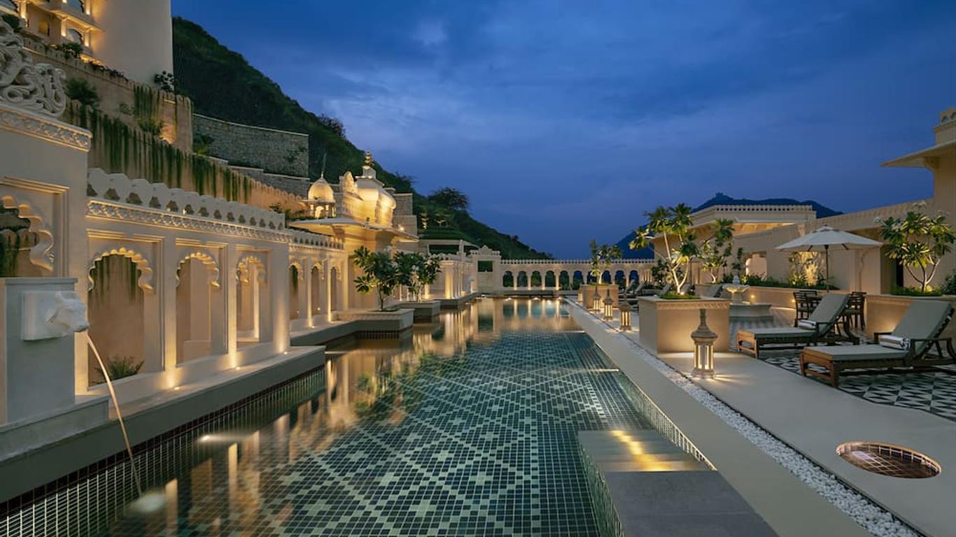Aurika, Udaipur - Luxury by Lemon Tree Hotels