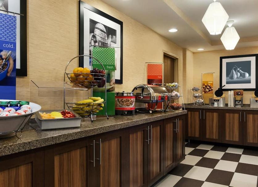 Buffet Photo