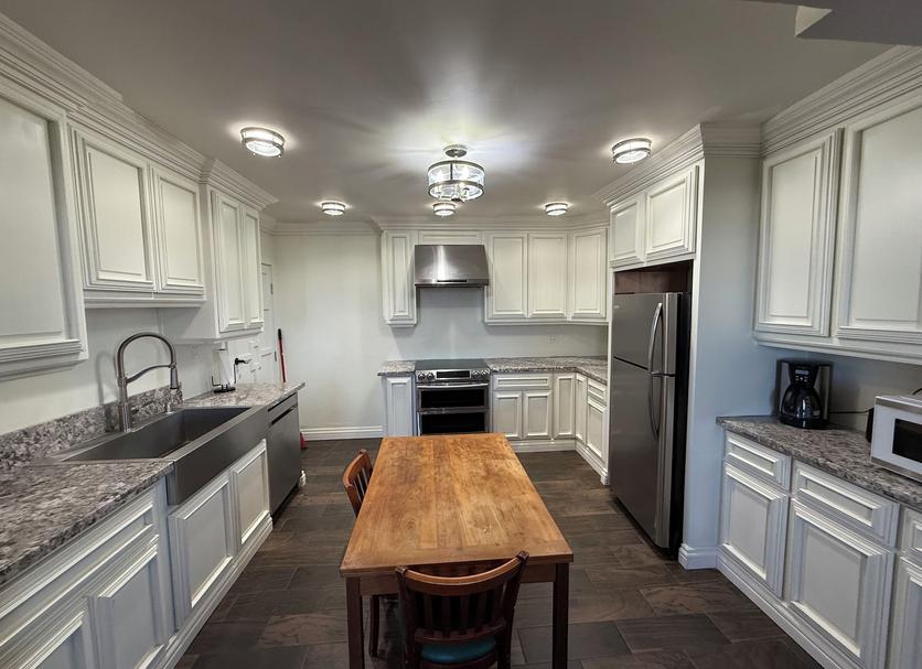 Kitchen Photo
