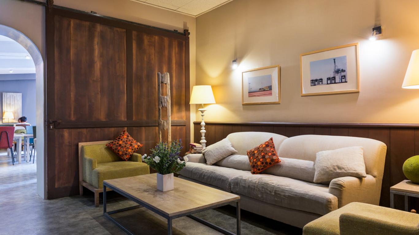 Hotel Edmond Rostand