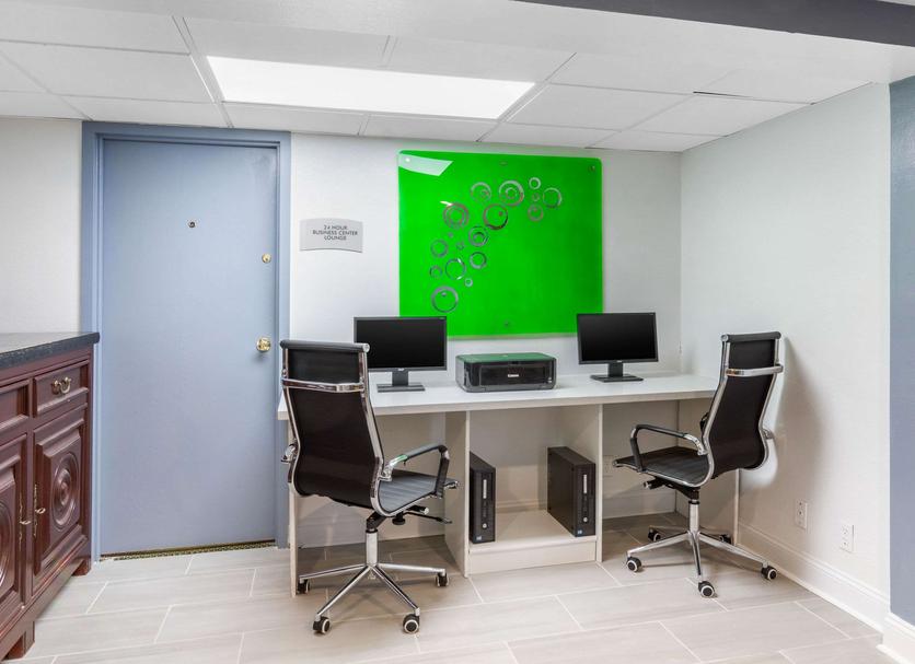 Business center Photo