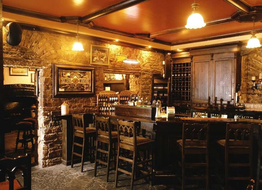 Bar Photo