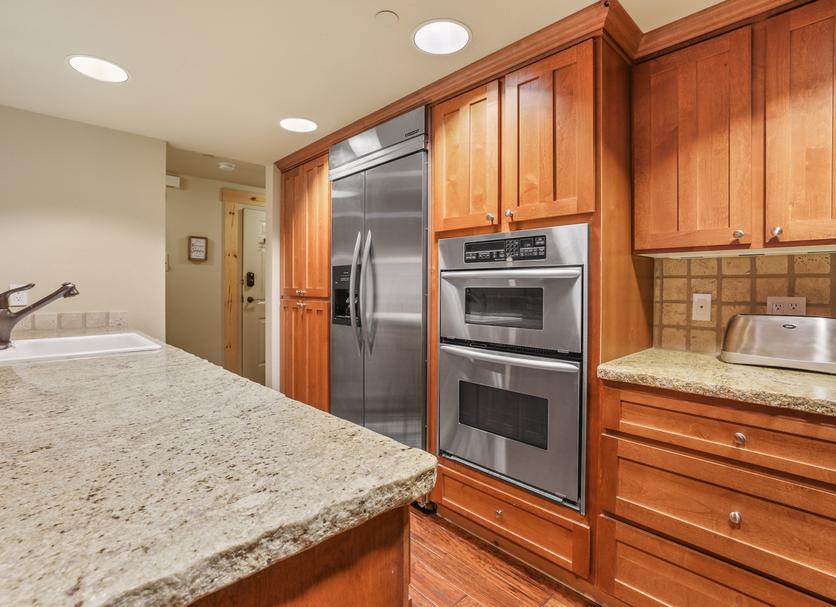 Kitchen Photo