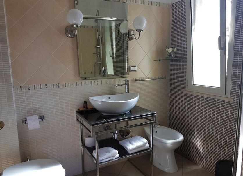 Bathroom Photo