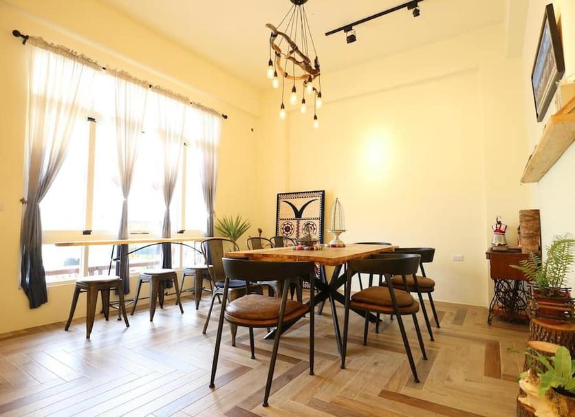 Dining room Photo