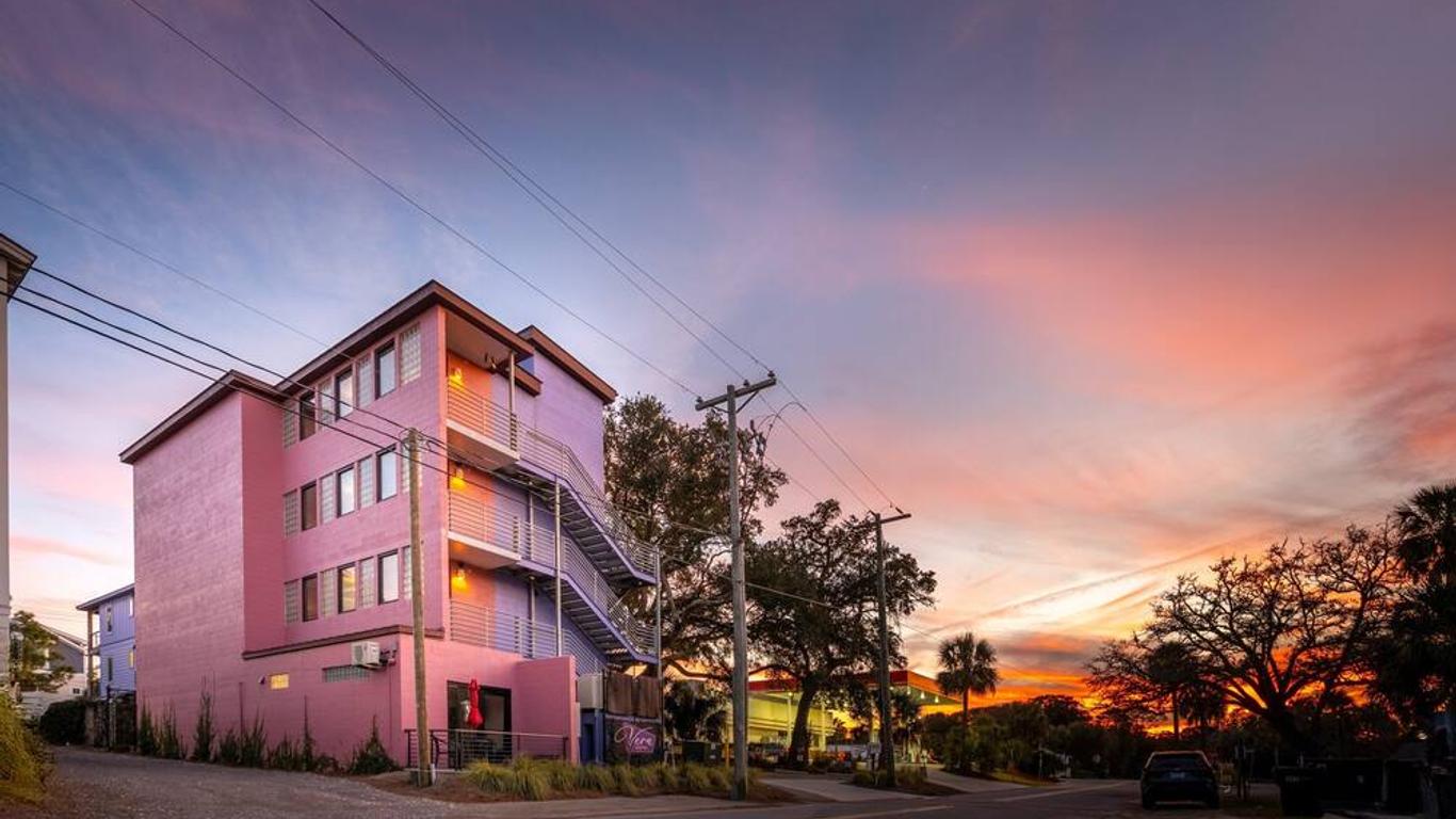 Boutique Vera Hotel in the Heart of Folly Beach
