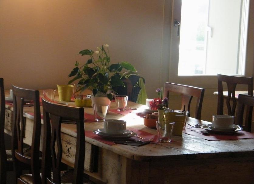 Dining room Photo