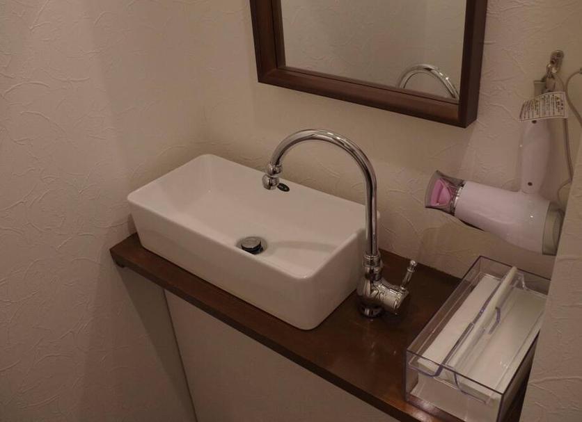 Bathroom Photo