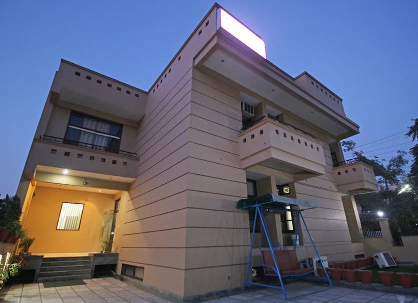Building Photo