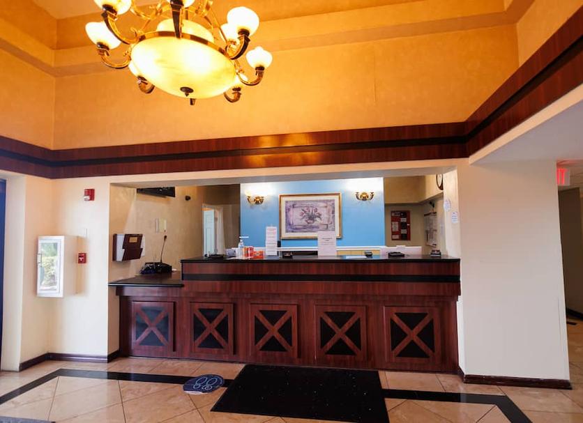 Front desk Photo