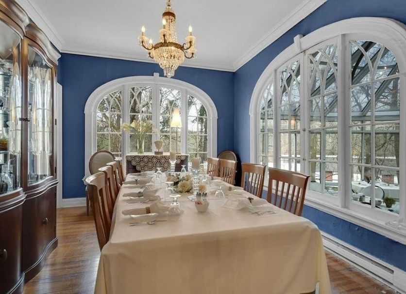 Dining room Photo
