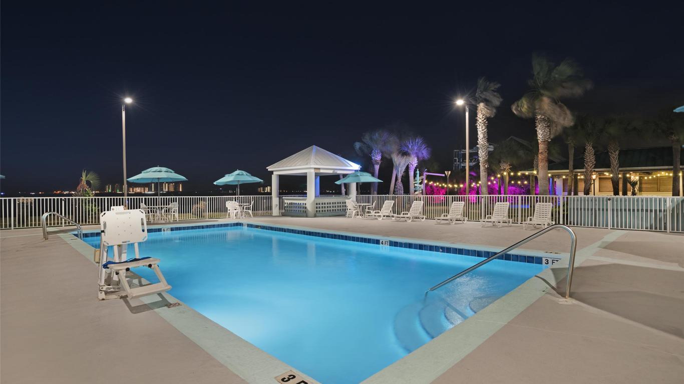 Best Western Navarre Waterfront