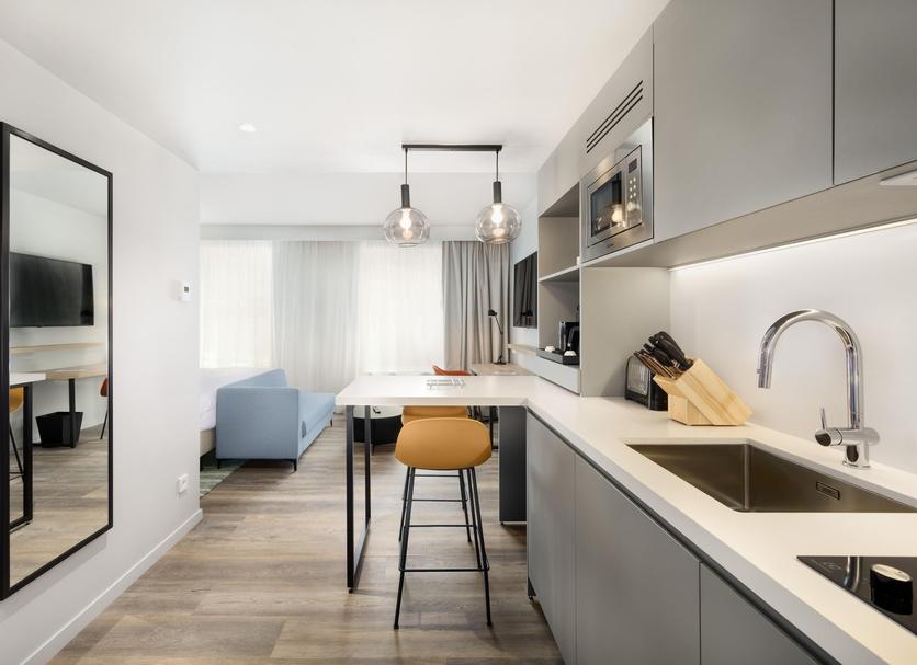 Kitchen Photo