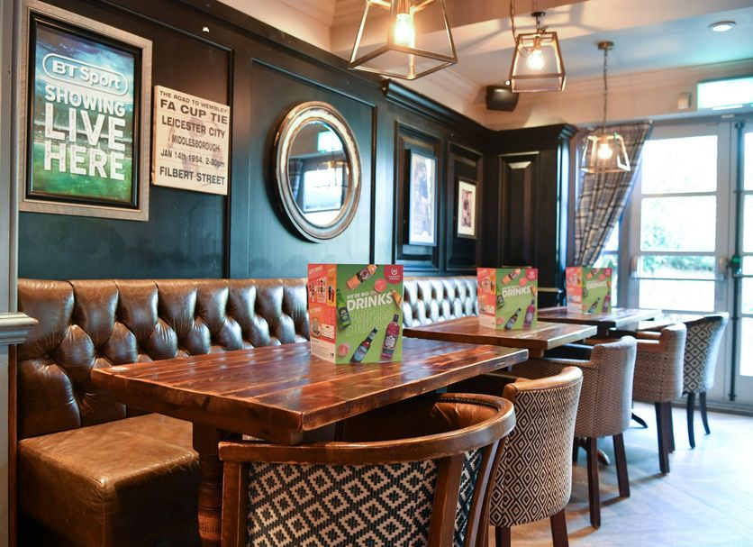 Dining room Photo