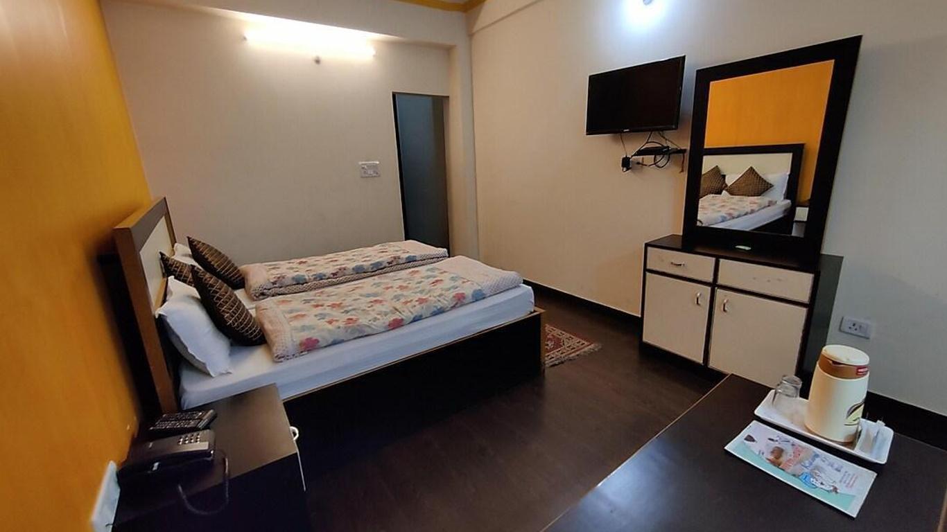 Hotel Himadri