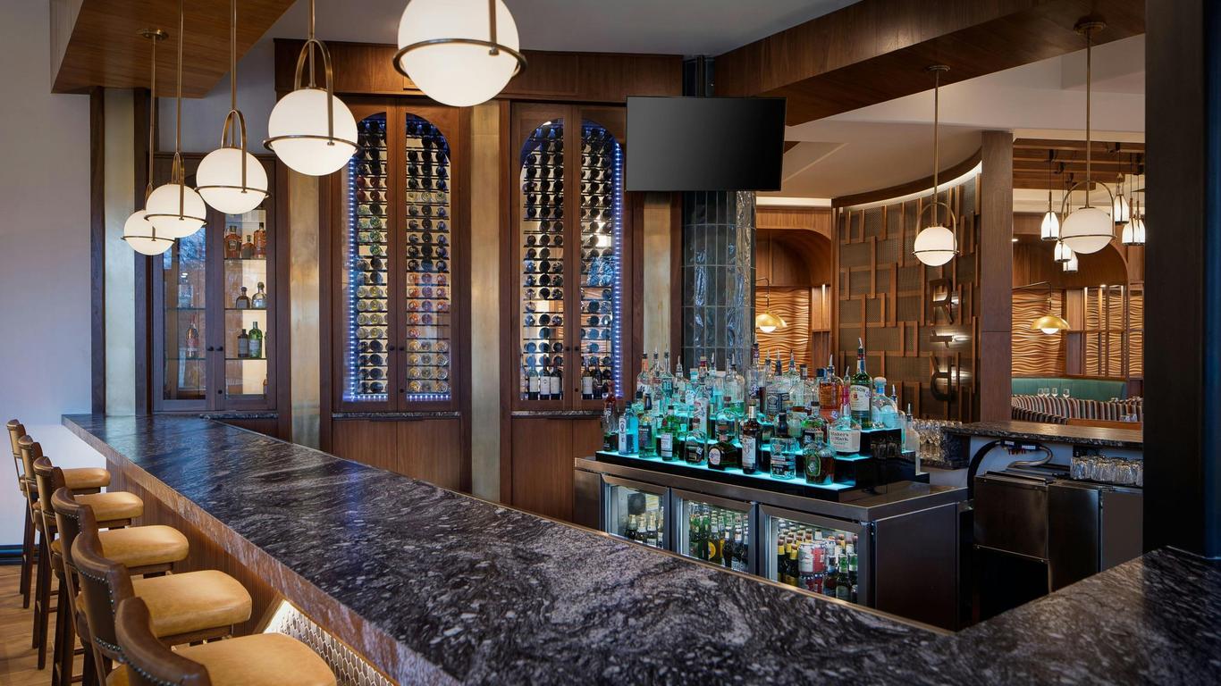 Sol Cypress, San Antonio, A Tribute Portfolio Hotel