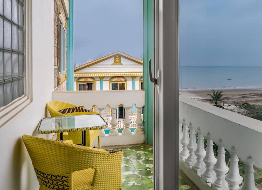 Balcony Photo