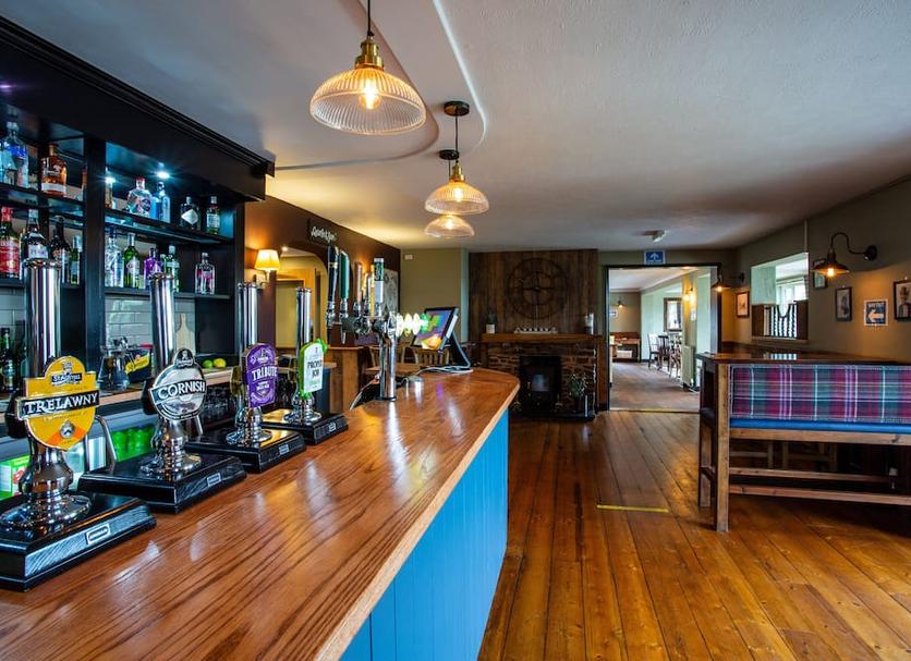 Bar Photo