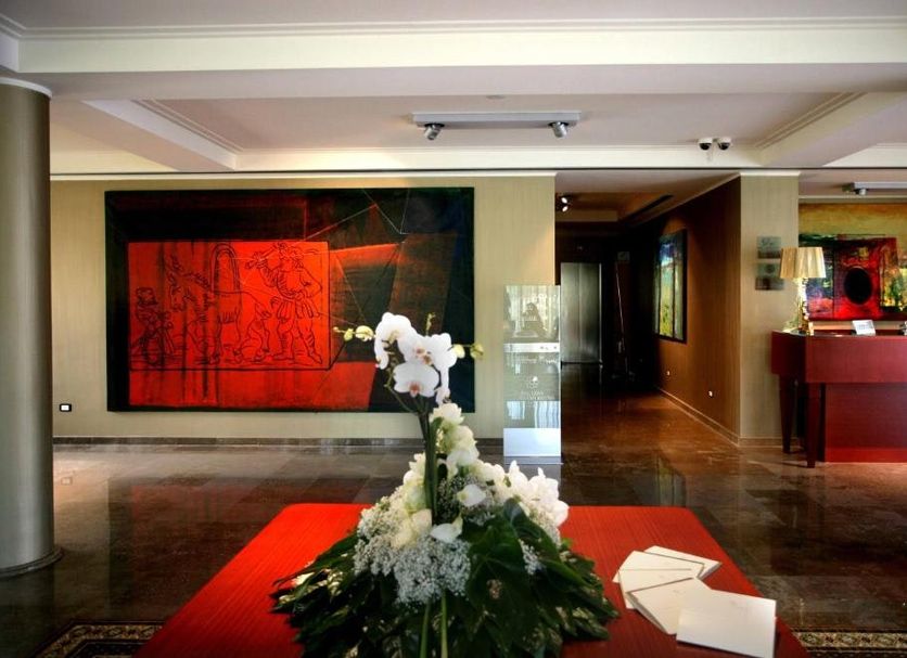 Lobby Photo