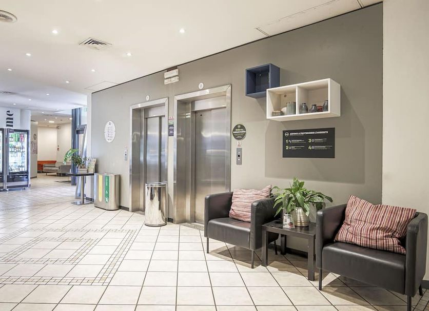 Lobby Photo
