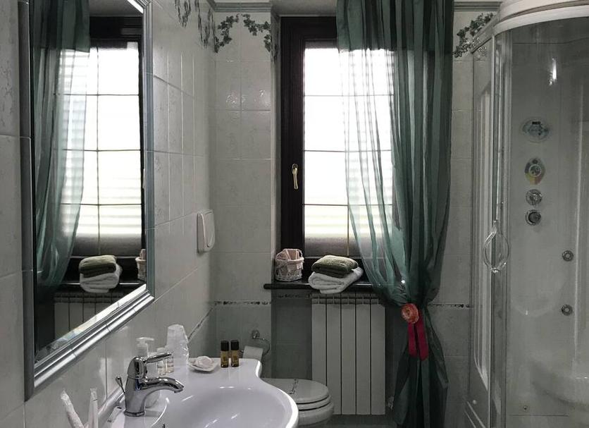 Bathroom Photo