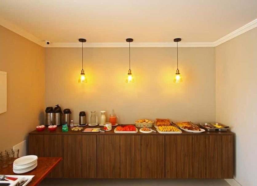Buffet Photo