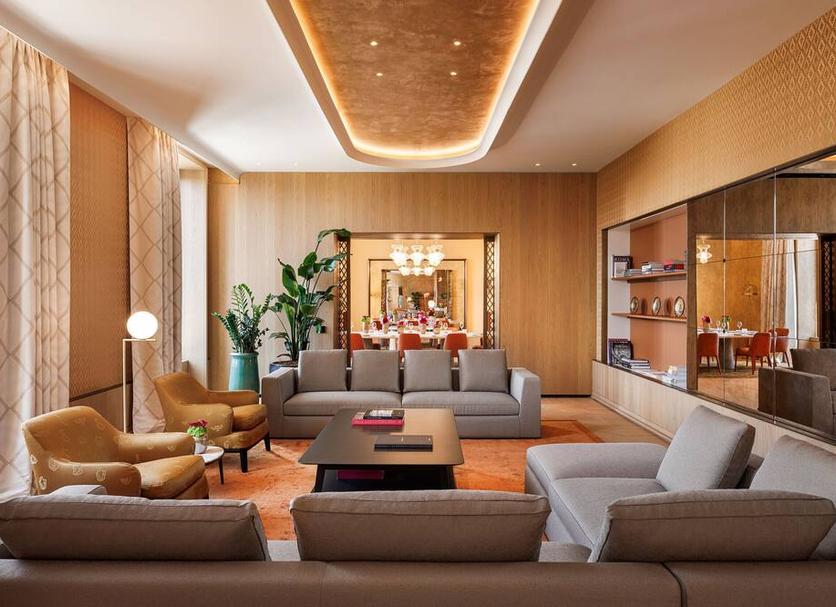 Lounge Photo
