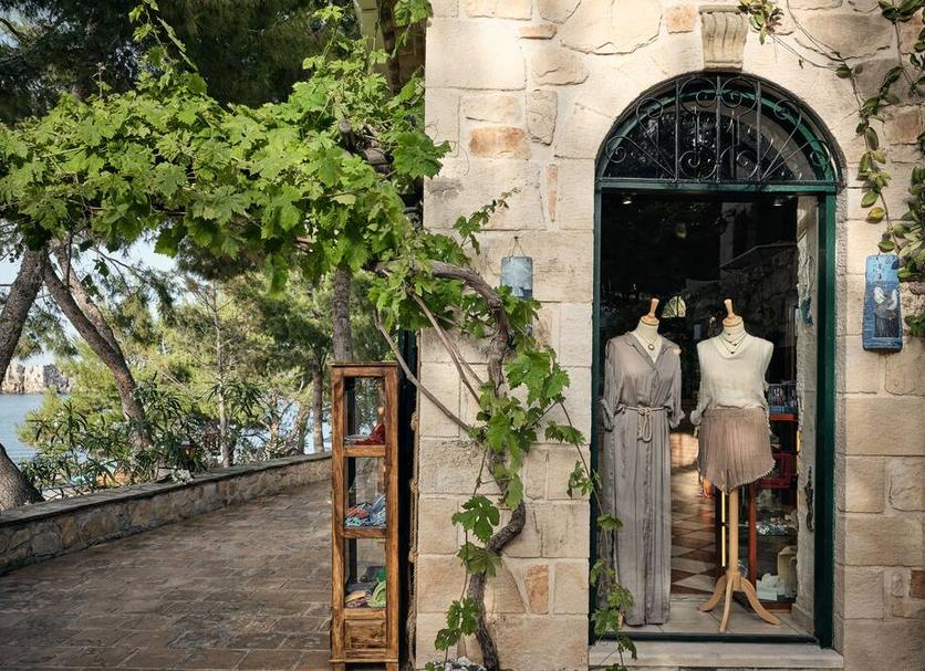 Shop Photo
