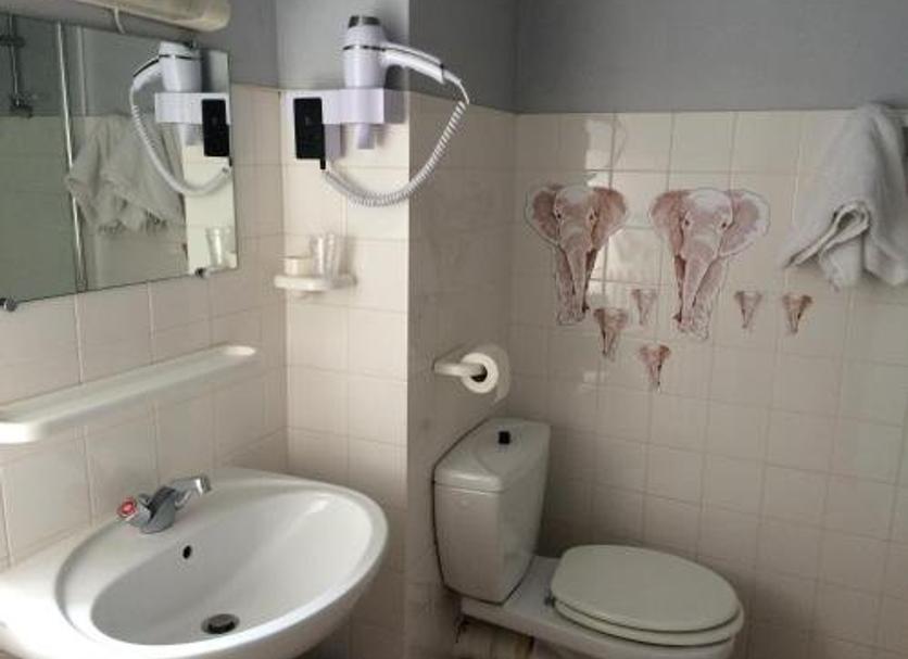 Bathroom Photo