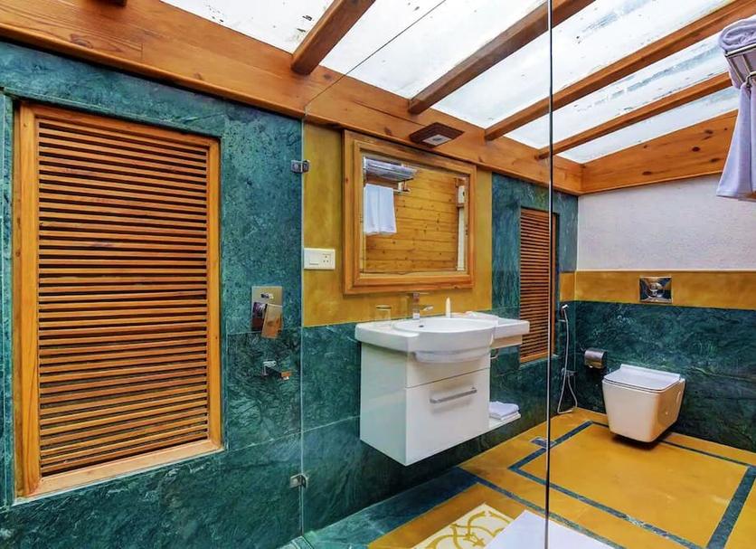 Bathroom Photo