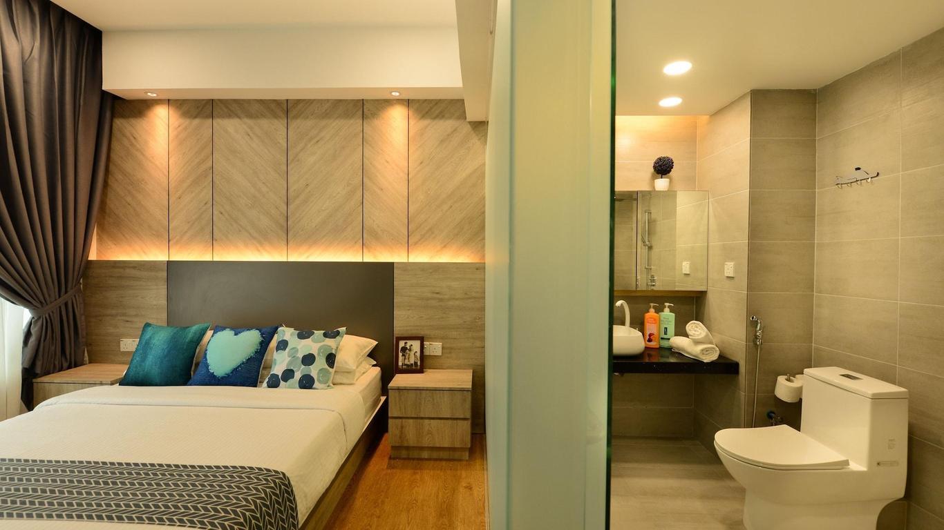 Kuah Town Service Suite Apartment @ Century Suria