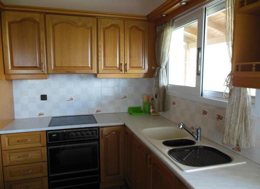 Kitchen Photo