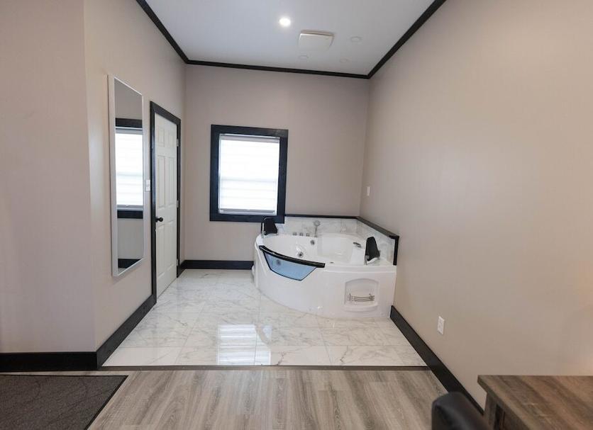 Laundry facility Photo
