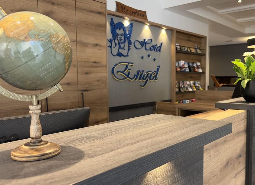 Front desk Photo